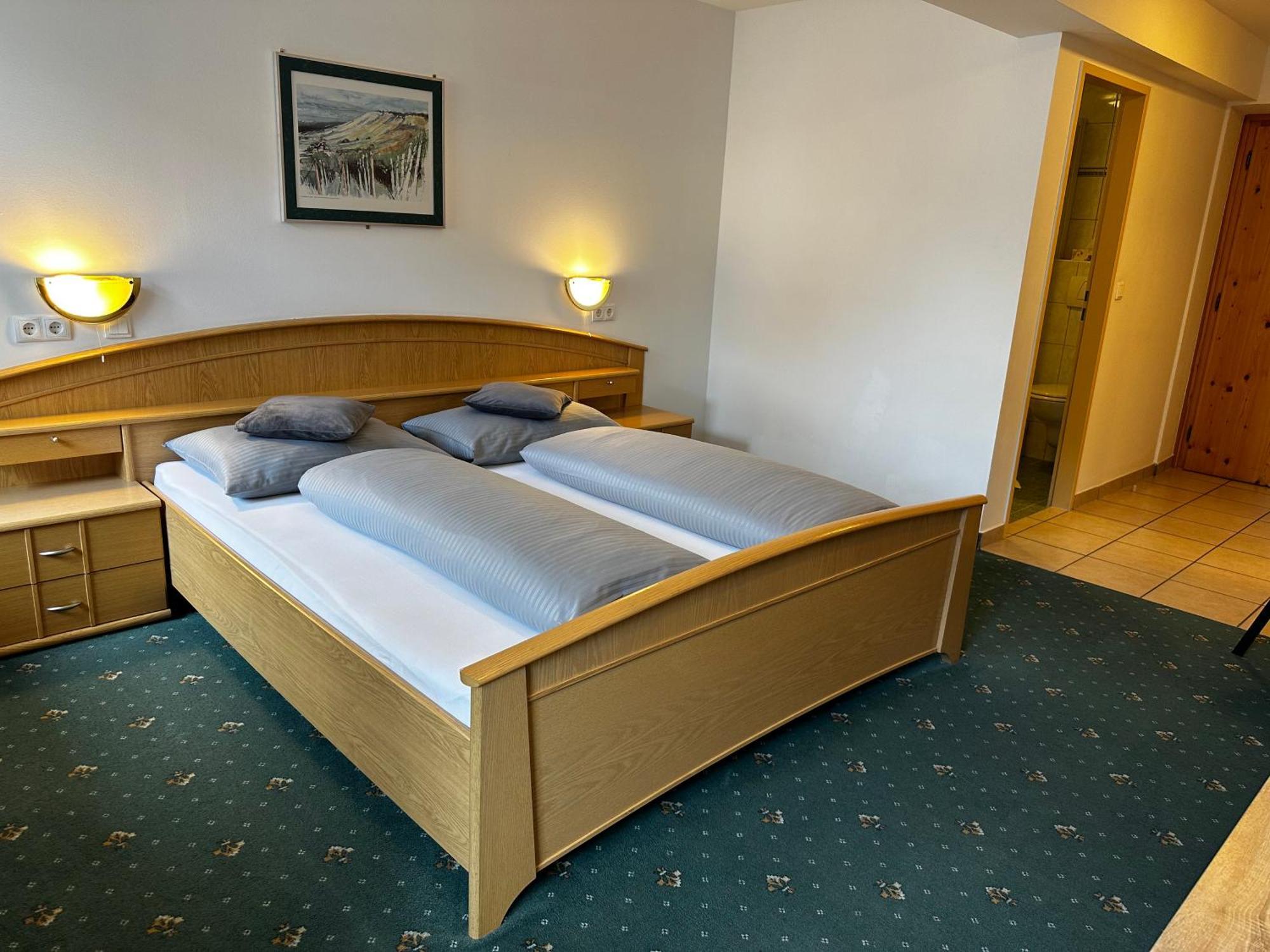 Bed and Breakfast Goldener Adler Scharnitz Exteriér fotografie