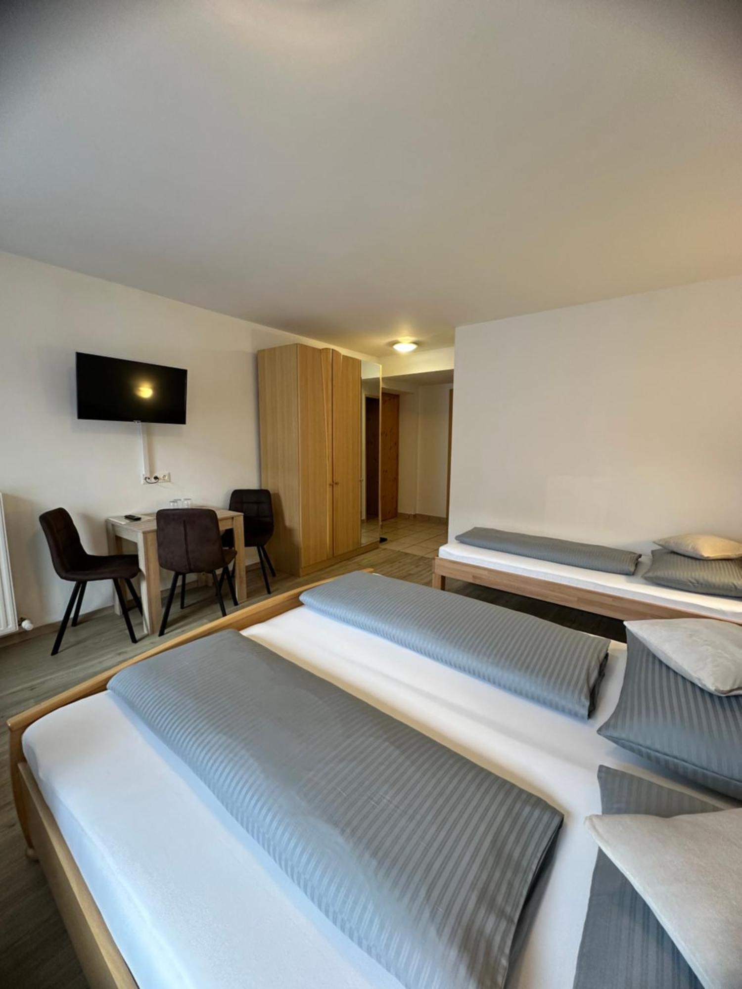 Bed and Breakfast Goldener Adler Scharnitz Exteriér fotografie
