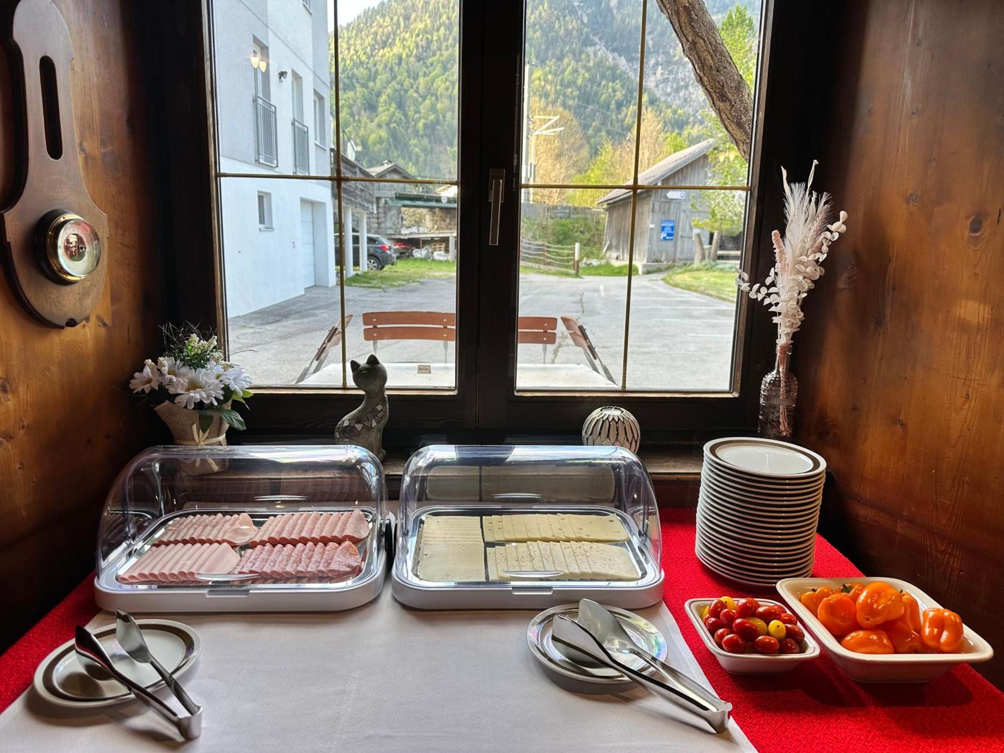 Bed and Breakfast Goldener Adler Scharnitz Exteriér fotografie